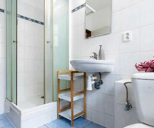 Apartia Krenova 31, Brno-center Lägenhet